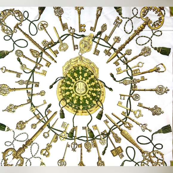 HERMES Silk Keys Les Cles Scarf 90 - Picture 4 of 13